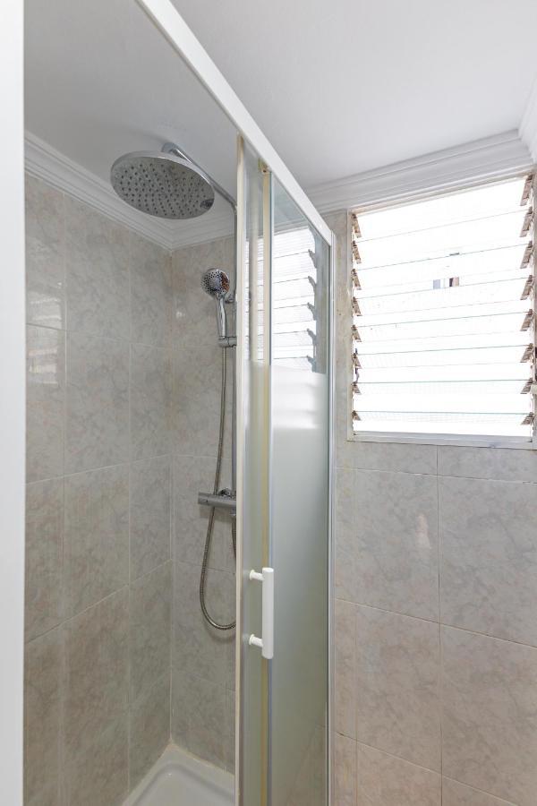 Charming 2 Bedroom Apartment At Triana Center By Oui Seville Exterior photo